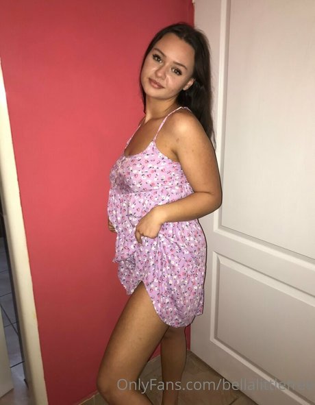 bellalittlefree22 Leaked OnlyFans Sex