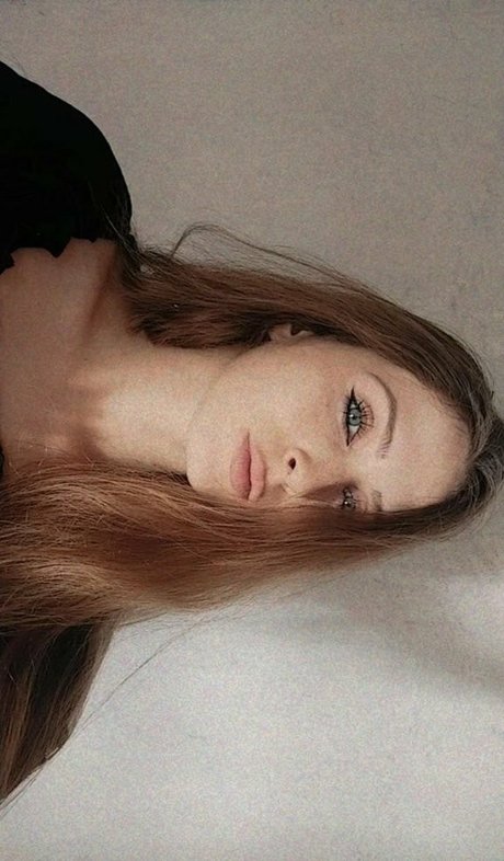 Gabi Mendes OnlyFans geleakt