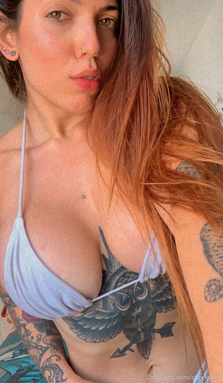 sirenafree Nackt auf OnlyFans