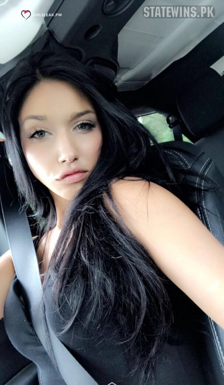 Madelyn Karoub Nacktbilder von OnlyFans geleakt