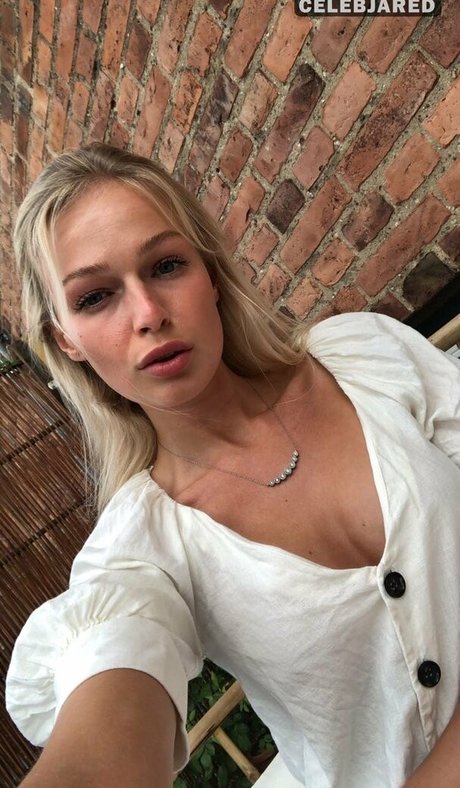 Frederikke Bach OnlyFans Star