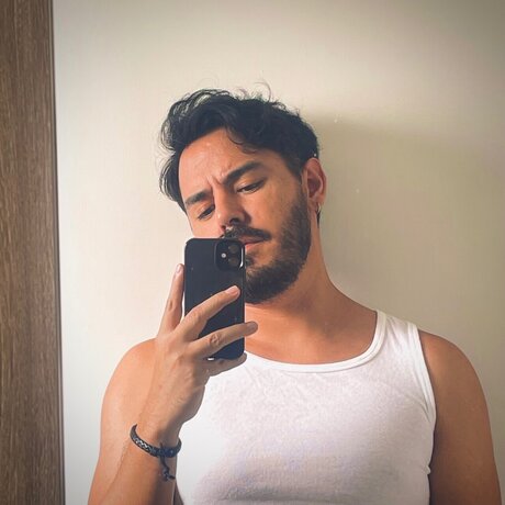 Juan on Fire Füße OnlyFans