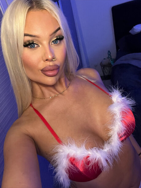 SHIRIN CHRISTIANS Nackt auf OnlyFans Leak