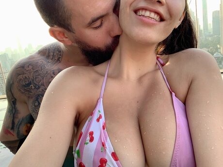 Bubblepink inkedwolf and friends NurlyFans-Pornos