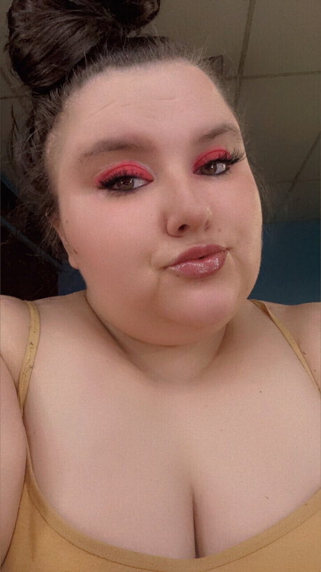 Reaneexo Oben ohne OnlyFans