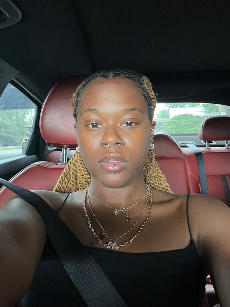 vaay_ OnlyFans Sextape geleakt