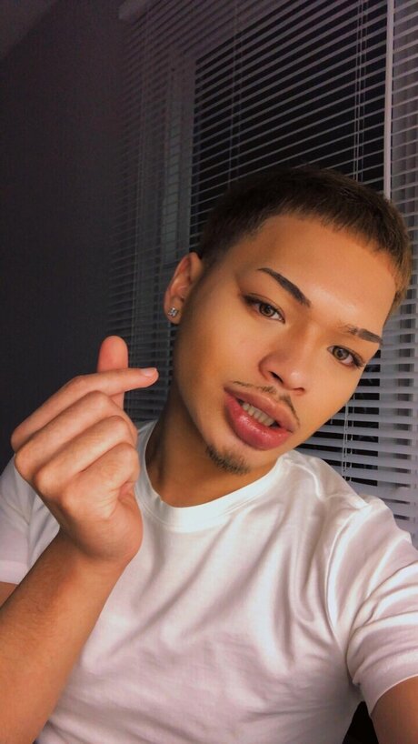 SanXGuapo OnlyFans Pornografie