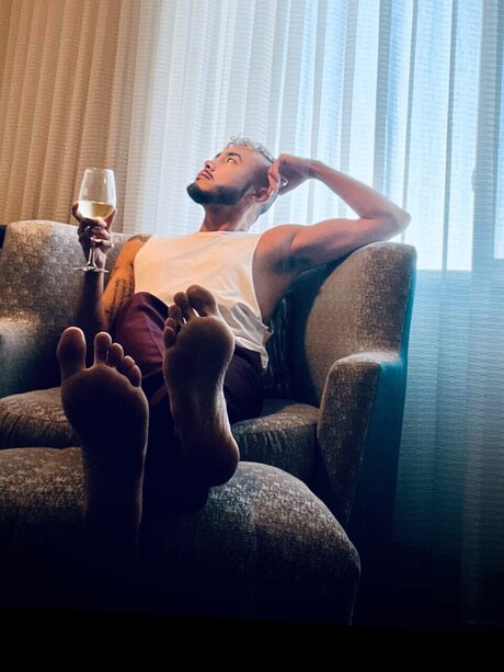 Feetwizard Strip OnlyFans