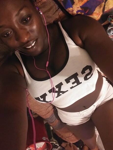 Candy Melts OnlyFans Strip