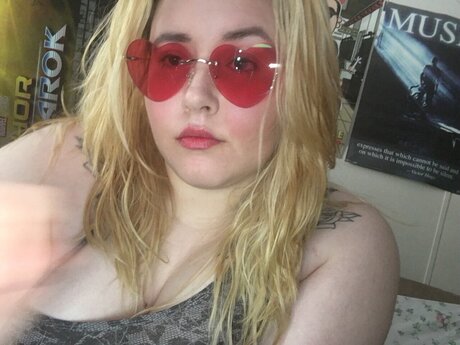 Ashtun Nacktbilder auf OnlyFans