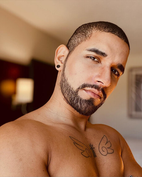 Regaddo Edd Nacktbilder von OnlyFans geleakt