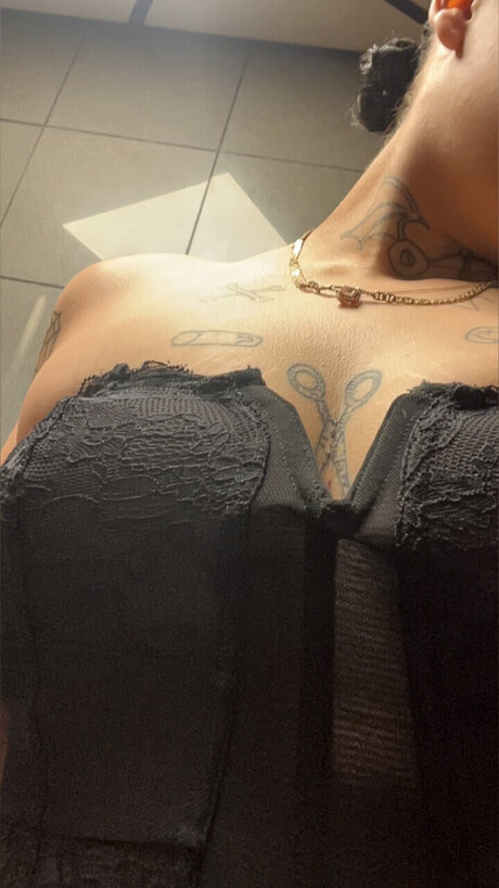 Halo_ Nacktbilder von OnlyFans