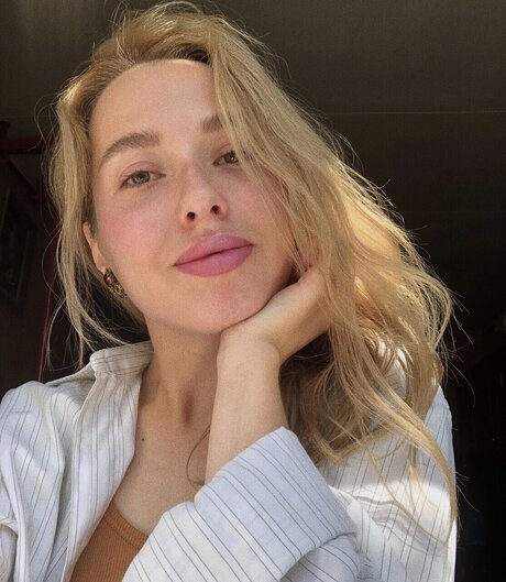 NEKRAS OnlyFans Arsch Leak