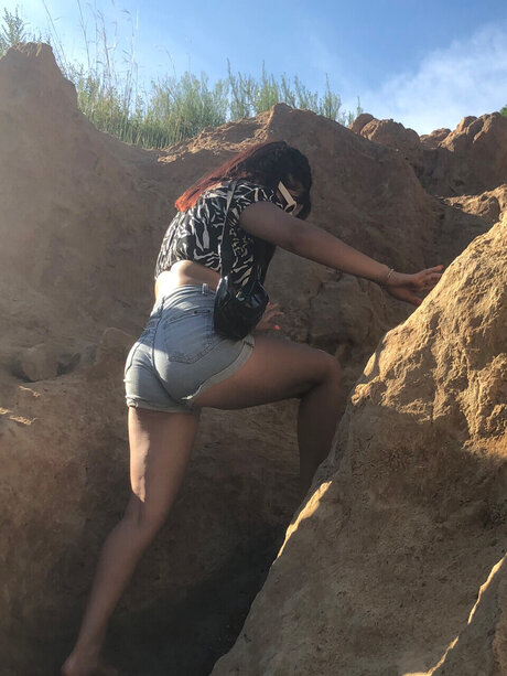 Ariana red_ OnlyFans Leaks Sex