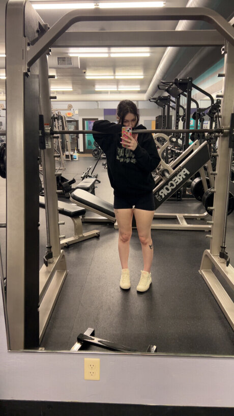 sisi Nacktbilder geleakt OnlyFans