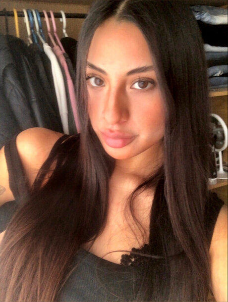 Arabeli OnlyFans Arsch Leak