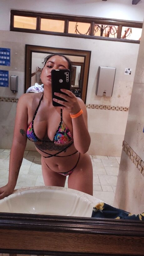 Daily Baby Nacktbilder von OnlyFans