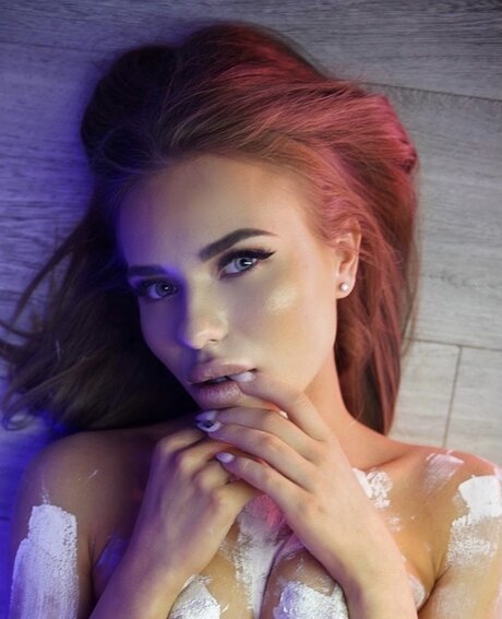 LanaRoberson Nacktpornos auf OnlyFans