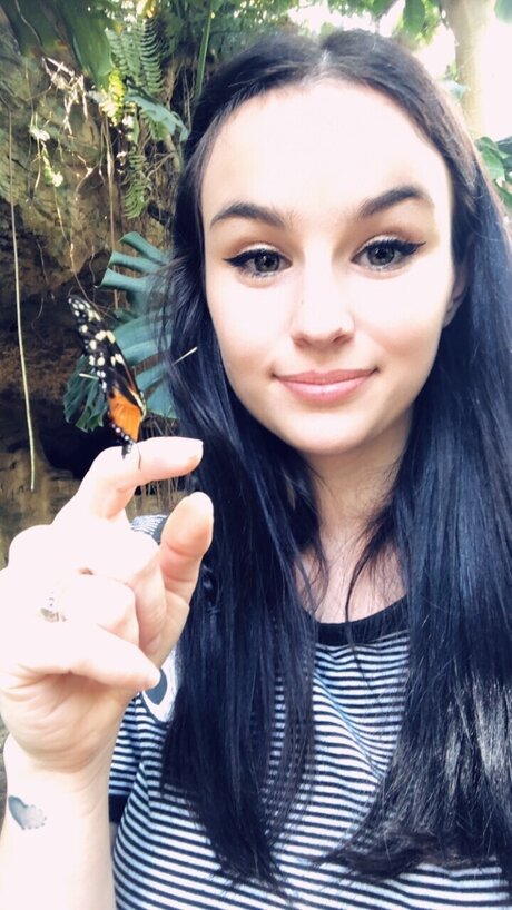 Bebevivika Leaks von Nacktbildern auf OnlyFans