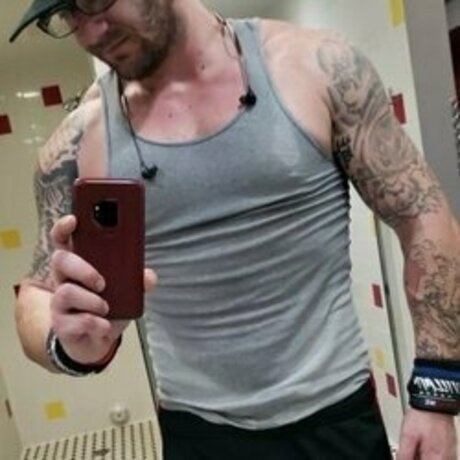 FunNJ Italian Sextape OnlyFans Nacktbilder