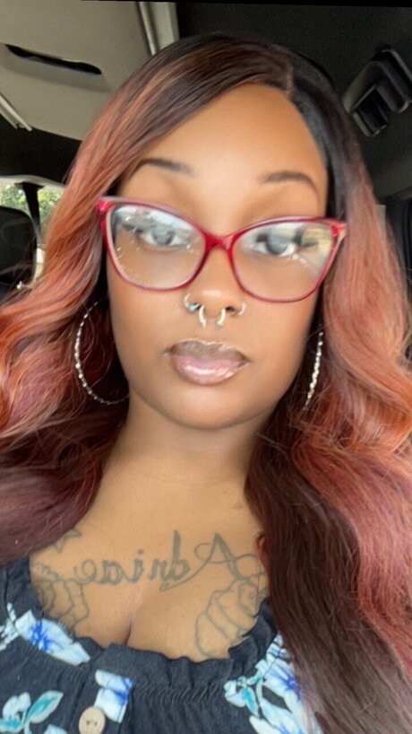 KHANDI112 OnlyFans-Sex