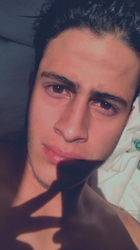 Andy Saenx Nackt auf OnlyFans Leaks