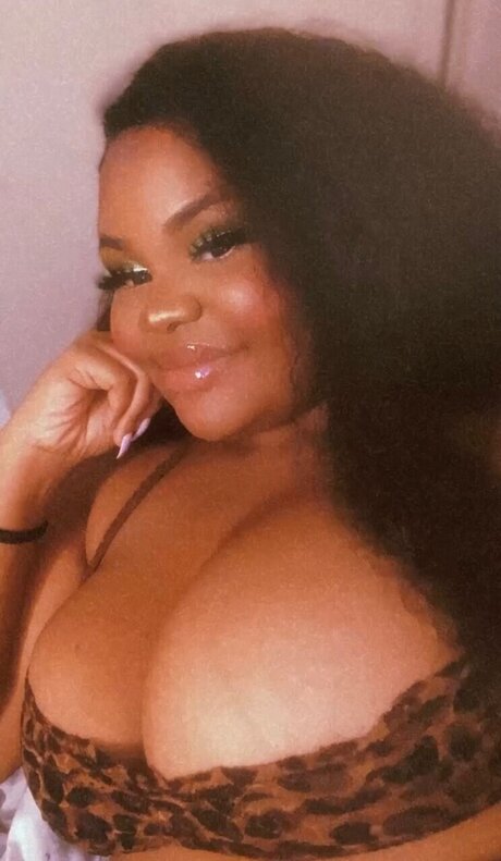 XHoneyX Leaks OnlyFans