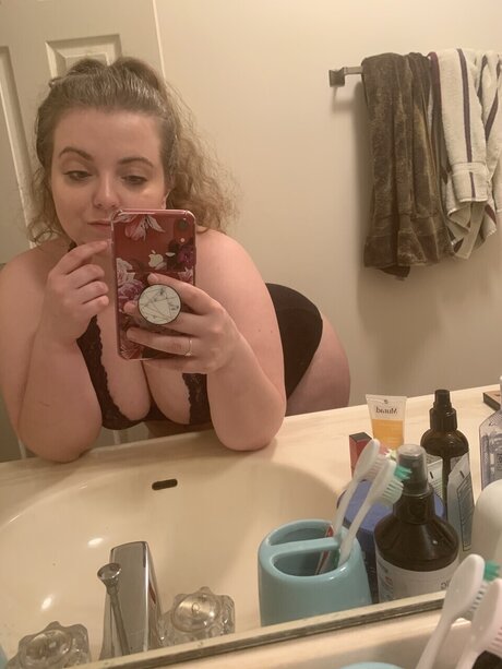 Sentient Bones Nur für Fans