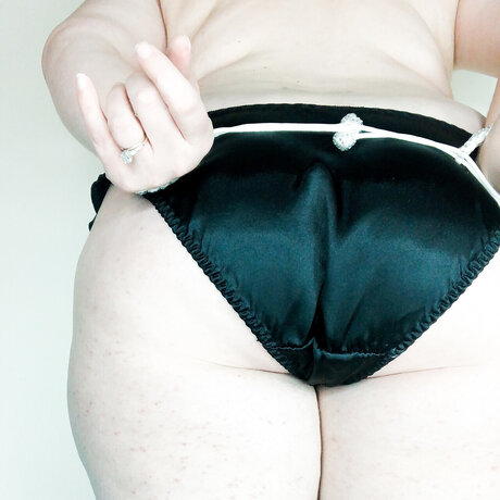 Beauty Mark Nackt auf OnlyFans