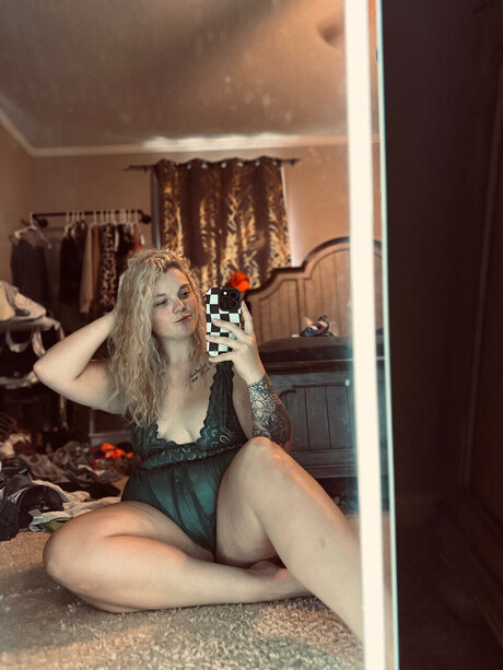 KayHunnie Nacktbilder geleakt