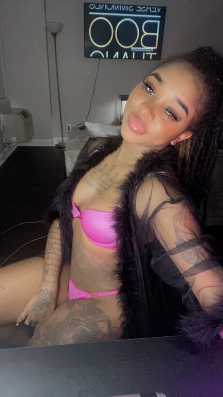 VegasDior OnlyFans Nacktfotos