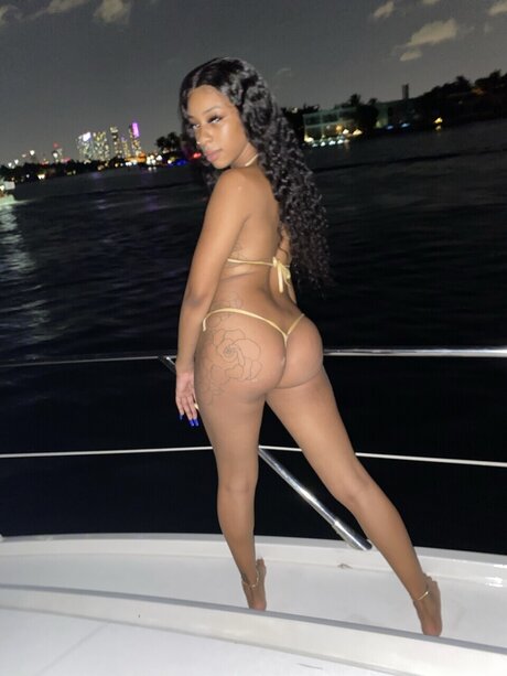 mookbaby Sex auf OnlyFans