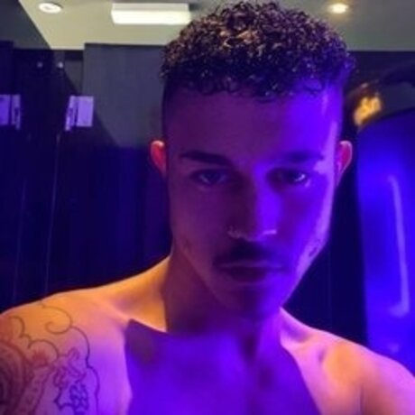 M V OnlyFans geleakte Bilder