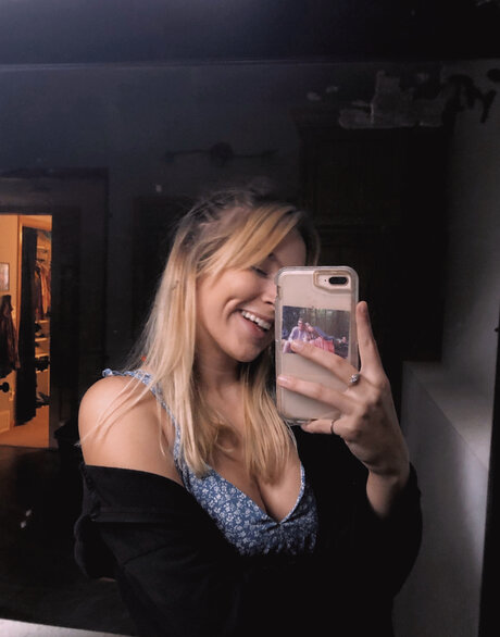 Jacki Nacktbilder von OnlyFans geleakt