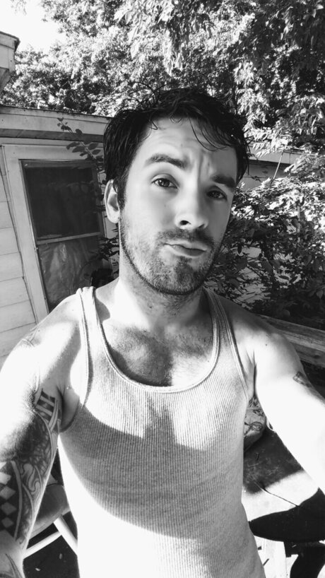 Justin T Paul OnlyFans Nacktfotos