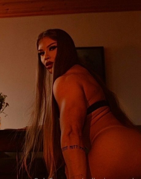 valkyrianmuscle Leaked OnlyFans Nacktbilder