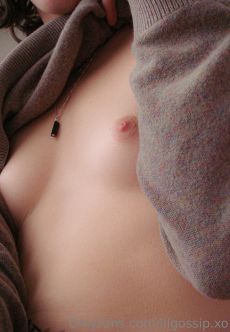 fallen angel xoxo Leaks von OnlyFans