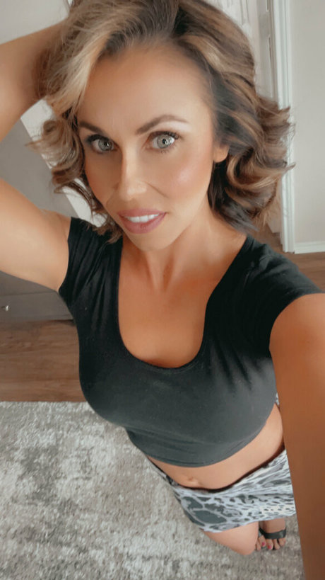 ulauryn gemini OnlyFans-Leaks