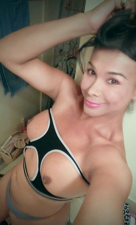 Vaniity Geleakte OnlyFans-Inhalte