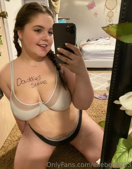 ellebelle003 OnlyFans Nacktbilder