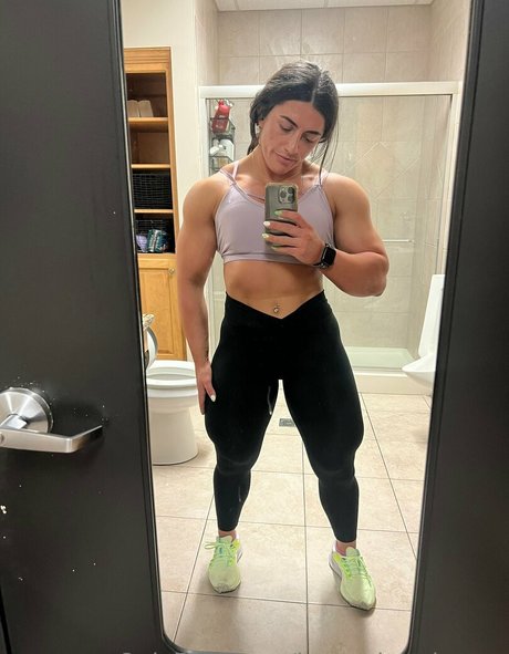 hunterhenderson OnlyFans geleakt.