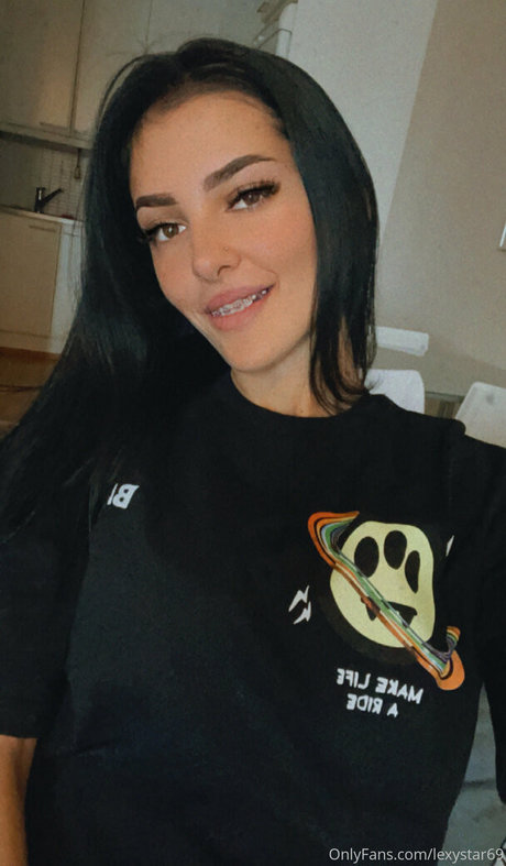 cristall69 Leaks von Nacktbildern auf OnlyFans