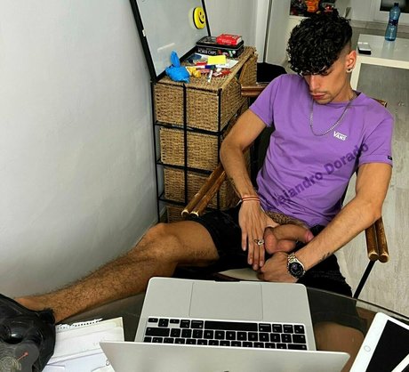 ejaywoods XXX OnlyFans