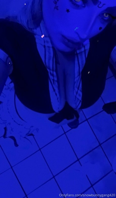 snowbunnygang420 Porn OnlyFans Leak