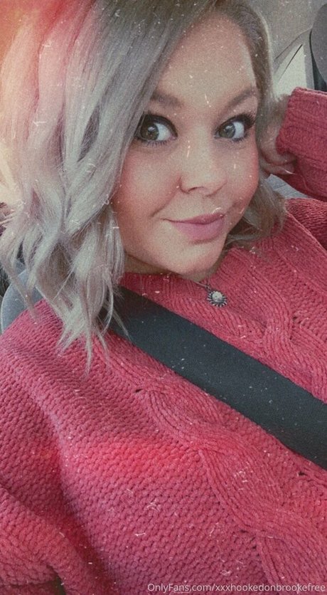 xxxhookedonbrookefree Nackt auf OnlyFans