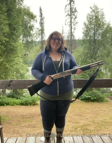 satanicdragonwitch NurlyFans-Pornoleaks