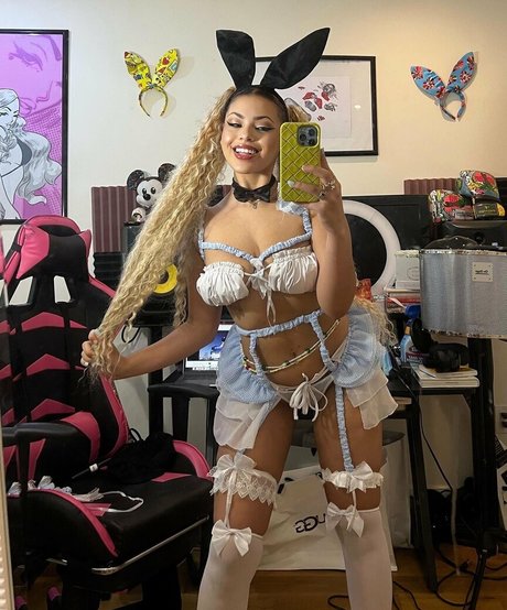 Rioadrianna OnlyFans OnlyFans