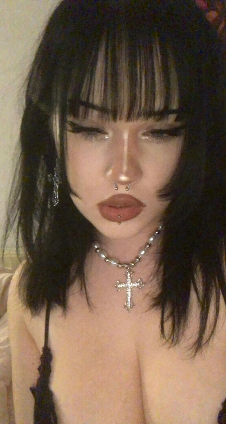 Hellok1ttyslvt OnlyFans kostenlos