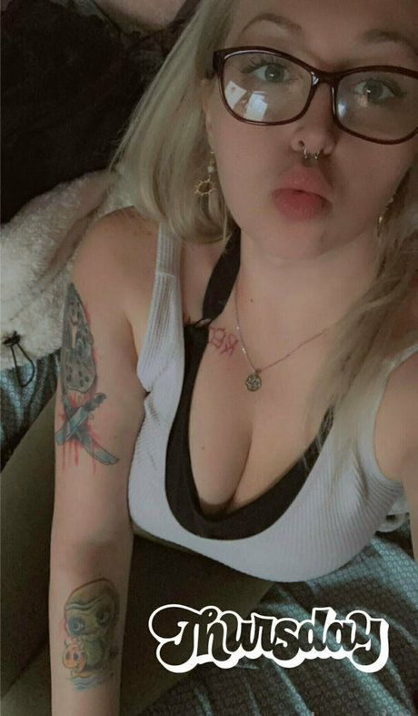 porcelainprincess90 OnlyFans Bilder nackt