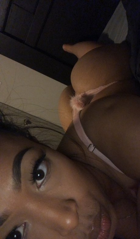 Robyn Banks OnlyFans Leaks